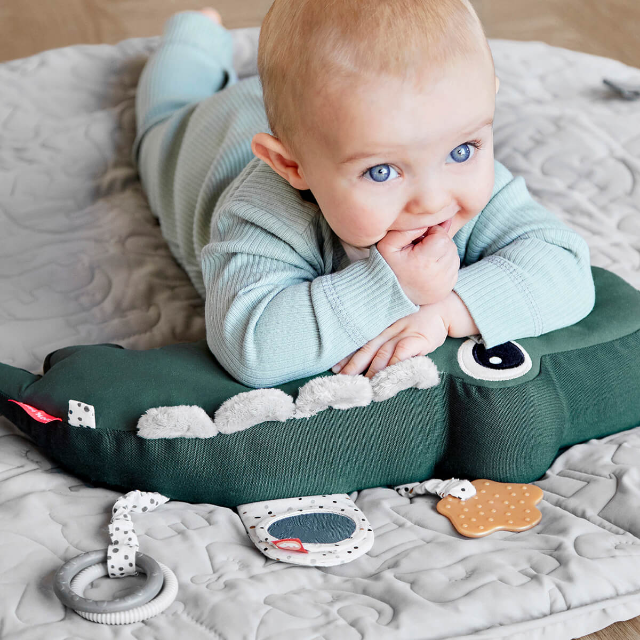 tummy time activity toy - croco - green