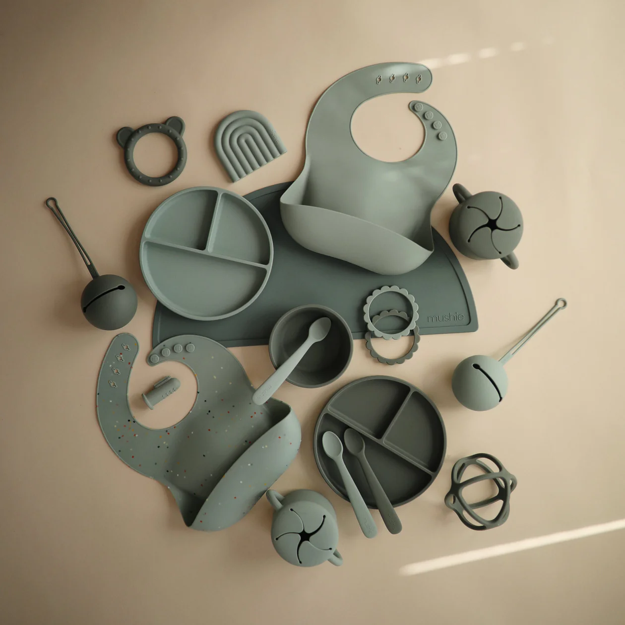 Silicone Suction Bowl - Dried Thyme