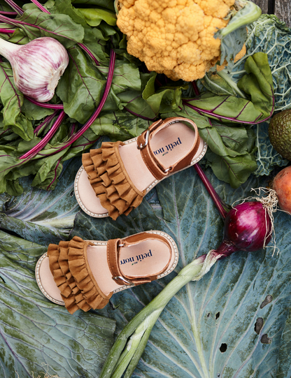 Ruffles Sandal Cognac