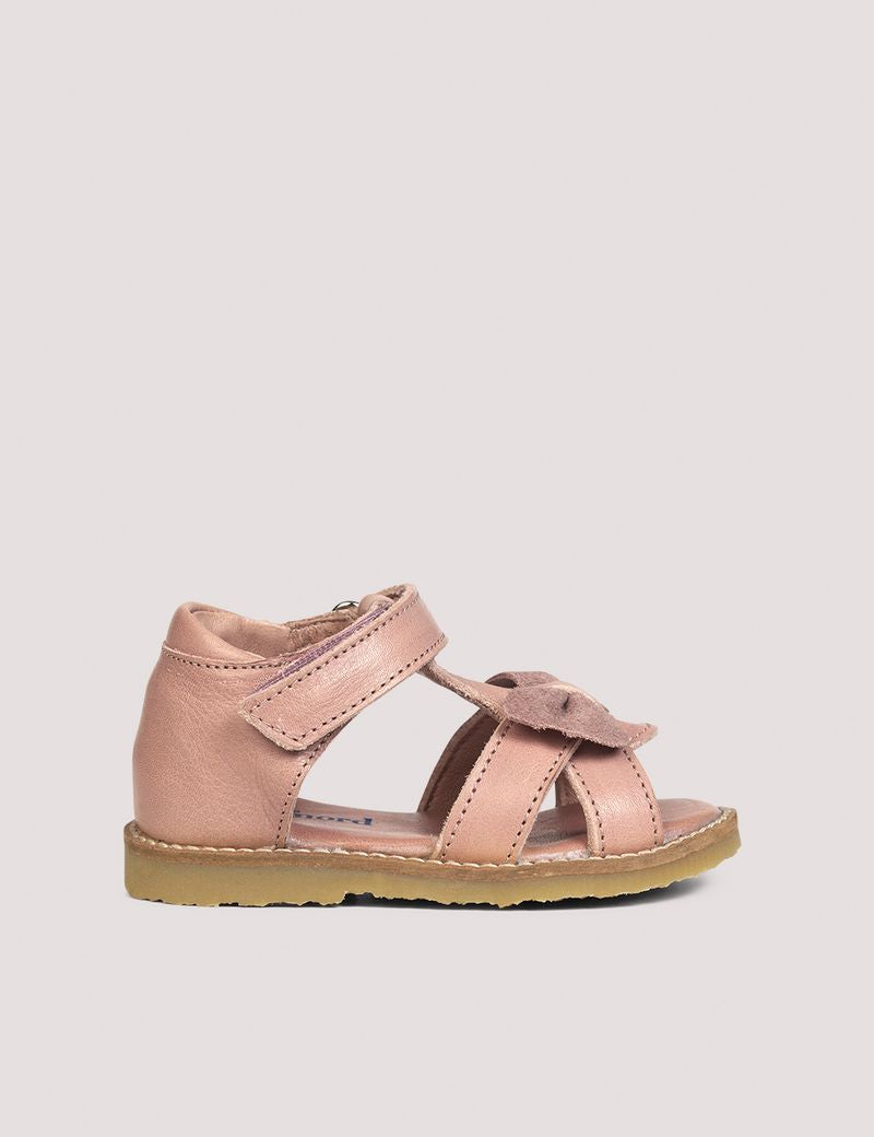 Gry Sandal