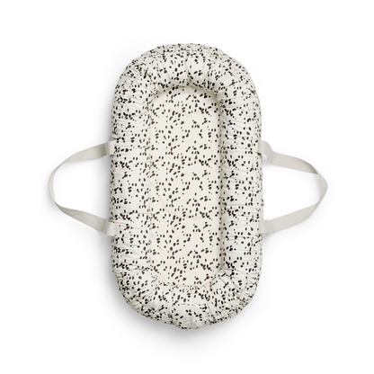 Elodie
Portable Baby Nest - Dalmatian Dots