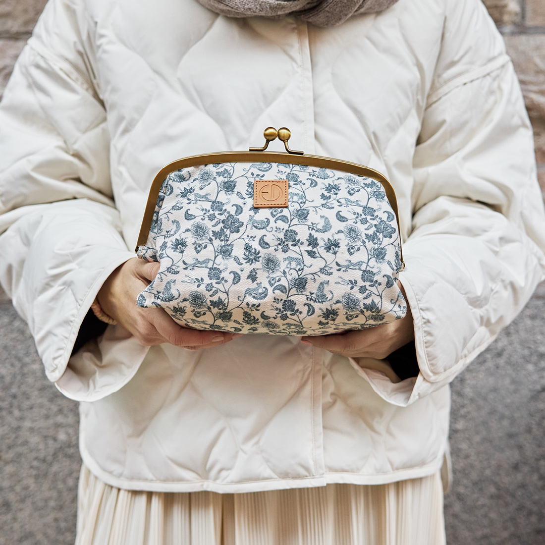 Toiletry Bag Zip&Go™ - Garden Leo Toile