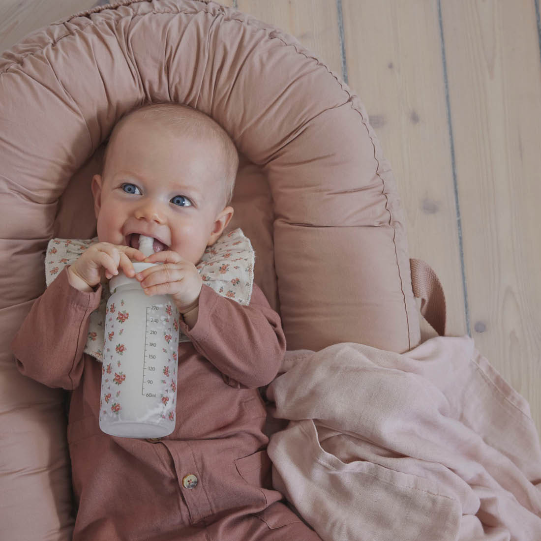 Glass Feeding Bottle - Autumn Rose