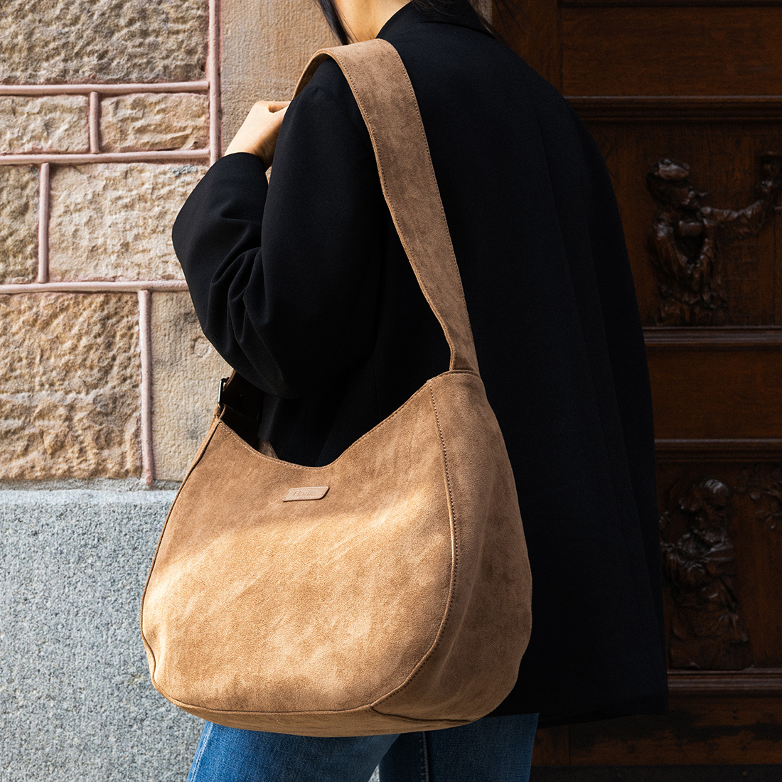 Changing Bag Moon Bag - Caramel Brown