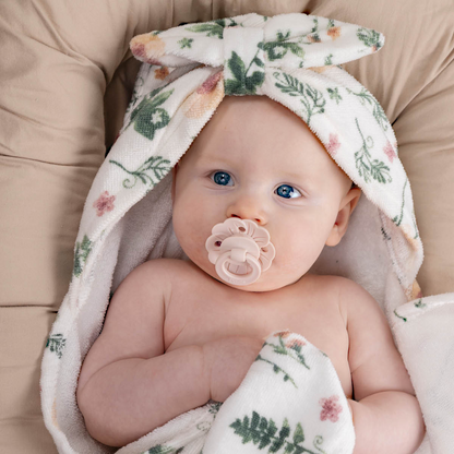 Binky Bloom Natural Rubber +3 months - Powder Pink