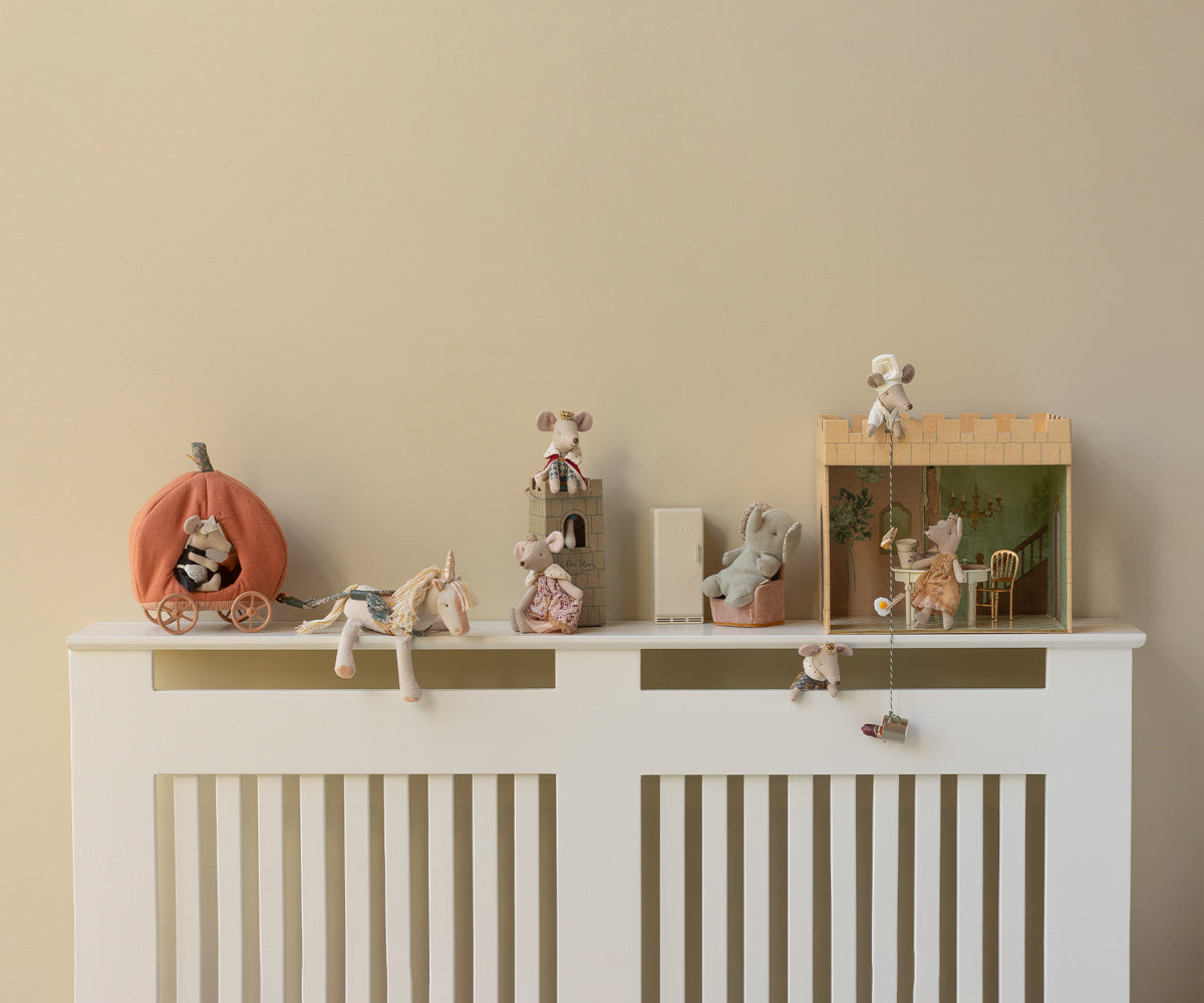 Unicorn,Small