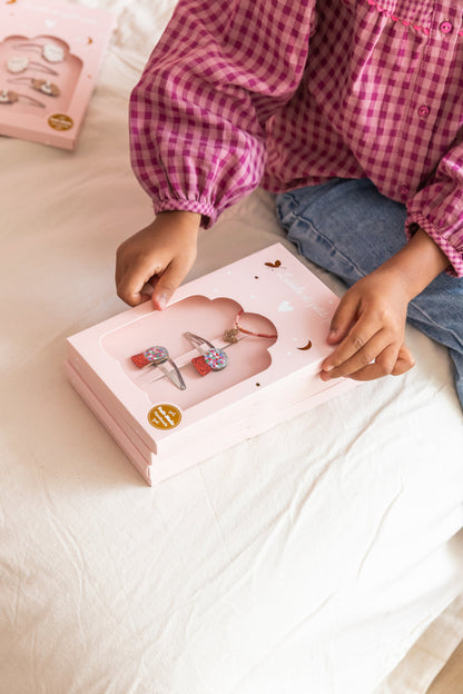 Bubble Gum Gift Set - Bubble gum hair clips & Capel Floret bracelet (butterfly)