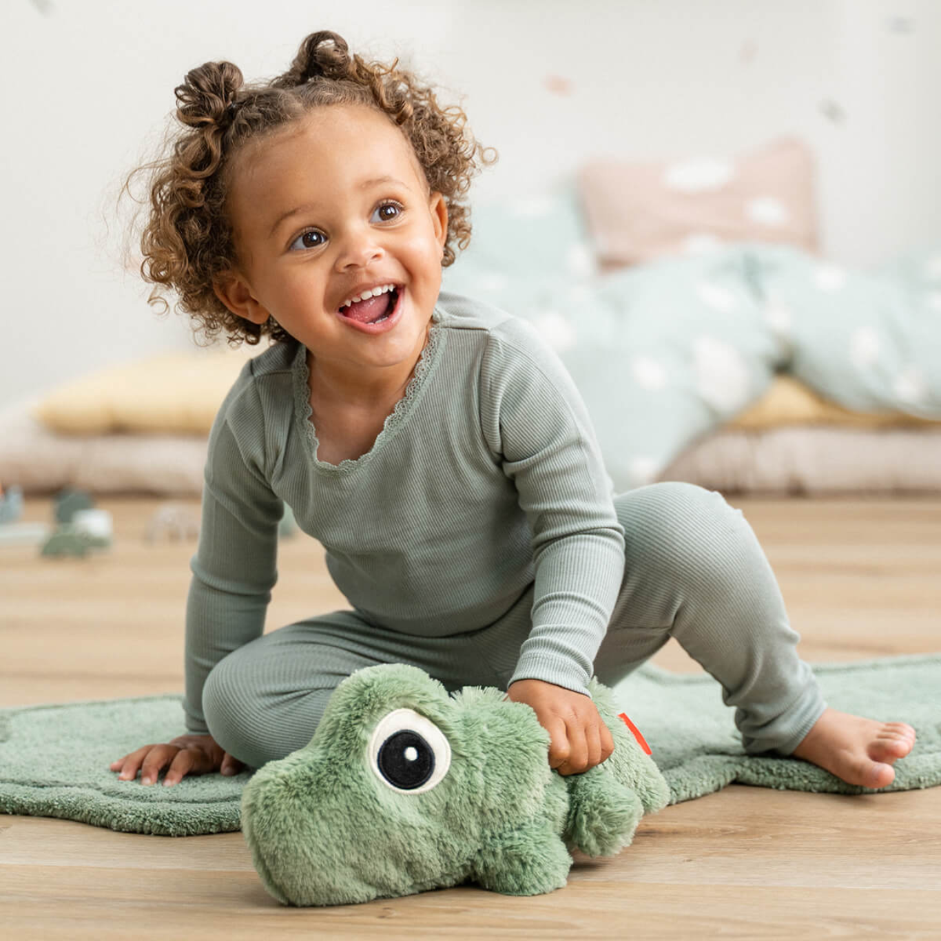 Cuddle Bestie Croco
